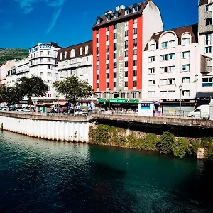Le Pelerin Lourdes