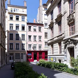 hotel-saint-vincent.hotels-rhonealpes.com/